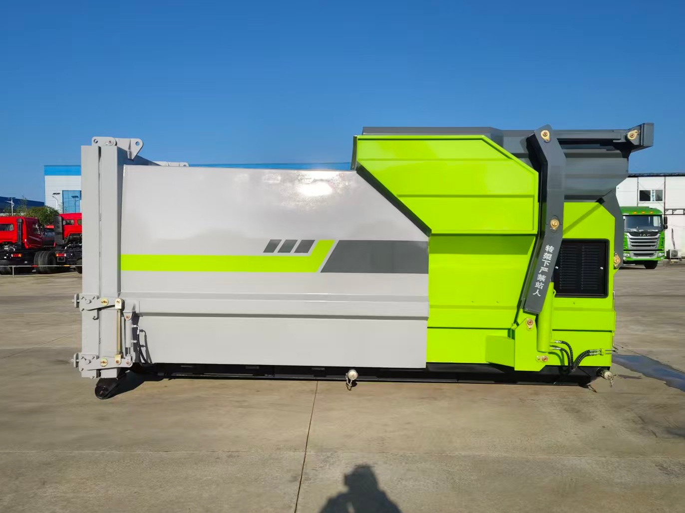 �°��ƶ�����ѹ����